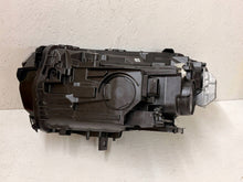 Laden Sie das Bild in den Galerie-Viewer, Frontscheinwerfer Mercedes-Benz Eqb X243 A2439069000 LED Rechts Headlight SCH7461568288dd