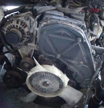 Load image into Gallery viewer, Motor Kia Sorento I D4CB 2.5 CRDI 140PS 181TKm 2006 Diesel Engine Unkomplett