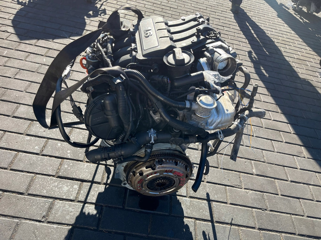 Motor Audi Seat Skoda VW Golf VI Touran CHGA 1.6 FSI 102PS 75kW Benzin Komplett