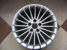 Load image into Gallery viewer, 1x Alufelge 17 Zoll 7.5&quot; 5x112 45ET Audi A4 B8 Rim Wheel