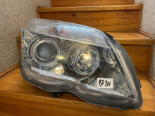 Laden Sie das Bild in den Galerie-Viewer, Frontscheinwerfer Mercedes-Benz X204 W204 A2048206959 Rechts Headlight