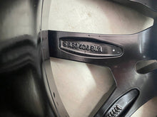 Load image into Gallery viewer, 1x Alufelge 19 Zoll 9.0&quot; 5x112 42ET 8747305 BMW 4 G22 G23 I4 G26 Rim Wheel