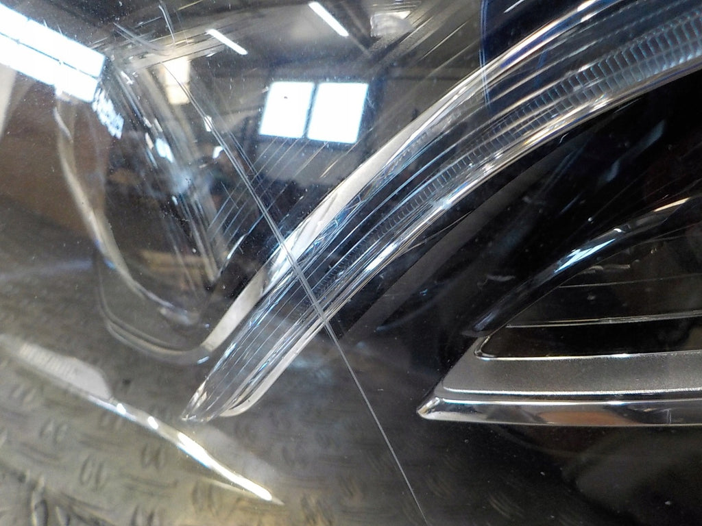 Frontscheinwerfer Mercedes-Benz W213 A2139067506 Ein Stück (Rechts oder Links) SCH9470110985yz