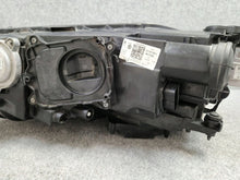 Laden Sie das Bild in den Galerie-Viewer, Frontscheinwerfer VW Golf Sportsvan 517941036A-SCZ 90111565517941036 LED Rechts SCH4666487555mt