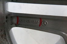 Laden Sie das Bild in den Galerie-Viewer, 1x Alufelge 17 Zoll 8.5" 5x112 58ET A2044014602 Mercedes-Benz W204 Rim Wheel FEL4523358566zn