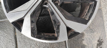 Laden Sie das Bild in den Galerie-Viewer, 1x Alufelge 20 Zoll 403008811R Renault Rim Wheel FEL1525300319zl