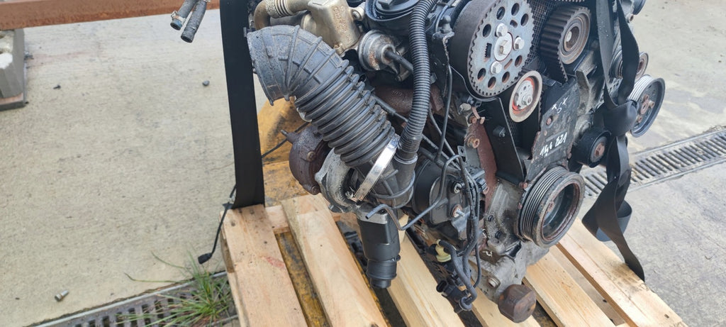 Motor Audi Seat B8 CAGA 2.0 TDI 143PS 105kW Diesel Engine Komplett