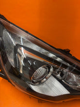 Laden Sie das Bild in den Galerie-Viewer, Frontscheinwerfer Opel Astra Gtc Cascada Xenon Rechts Scheinwerfer Headlight SCH1397723760sx