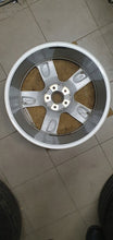 Load image into Gallery viewer, 1x Alufelge 19 Zoll 8.0" 5x112 39ET Glanz Silber 8R0601025BA Audi Q5 Rim Wheel FEL5799381162iu