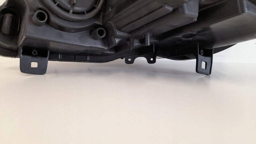 Frontscheinwerfer Mercedes-Benz Sprinter A906820461 Rechts Headlight