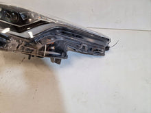 Laden Sie das Bild in den Galerie-Viewer, Frontscheinwerfer Toyota C-Hr 81110F407100 Rechts Scheinwerfer Headlight SCH9982136874fb