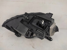 Laden Sie das Bild in den Galerie-Viewer, Frontscheinwerfer Mercedes-Benz W176 A1768206061 LED Rechts oder Links SCH4039369197sf