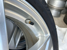 Laden Sie das Bild in den Galerie-Viewer, 4x Alufelge 16 Zoll 6.5" 5x100 41ET Toyota Yaris Rim Wheel FEL7561289536ot