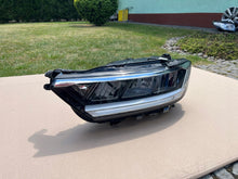 Laden Sie das Bild in den Galerie-Viewer, Frontscheinwerfer Dacia Troc T Roc 90198870 LED Links Scheinwerfer Headlight