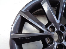 Laden Sie das Bild in den Galerie-Viewer, 1x Alufelge 16 Zoll 7.0&quot; 5x100 46ET Glanz Graphit 5JA601025P Mg Rapid Rim Wheel