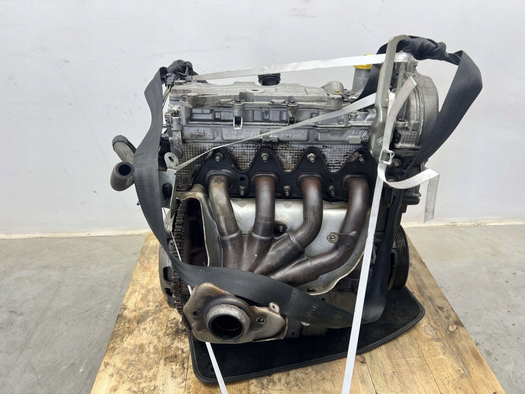 Motor Renault Megane III Scenic K4MT866 K4M866 1.6 110PS 2011 Benzin Unkomplett
