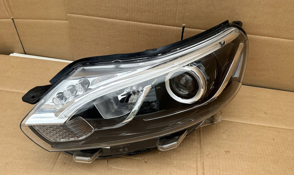 Frontscheinwerfer Peugeot II Proace 9808589980-00 XENON Links Headlight