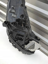 Load image into Gallery viewer, Frontscheinwerfer Tesla Model 3 1077375-00-C LED Links Scheinwerfer Headlight