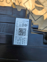 Load image into Gallery viewer, Frontscheinwerfer VW Passat B8 3G1941081T 90175144 Links Scheinwerfer Headlight