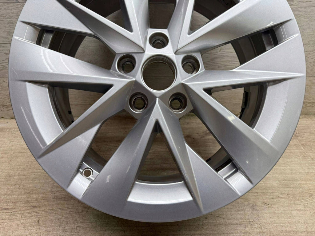 1x Alufelge 17 Zoll 5x112 5E3601025 Skoda Octavia Rim Wheel FEL4416644777vw