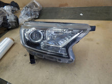 Laden Sie das Bild in den Galerie-Viewer, Frontscheinwerfer Ford Ranger Rechts Scheinwerfer Headlight SCH5512134753ft