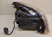 Laden Sie das Bild in den Galerie-Viewer, Frontscheinwerfer Volvo Xc60 Xenon Links Scheinwerfer Headlight SCH2331885166st