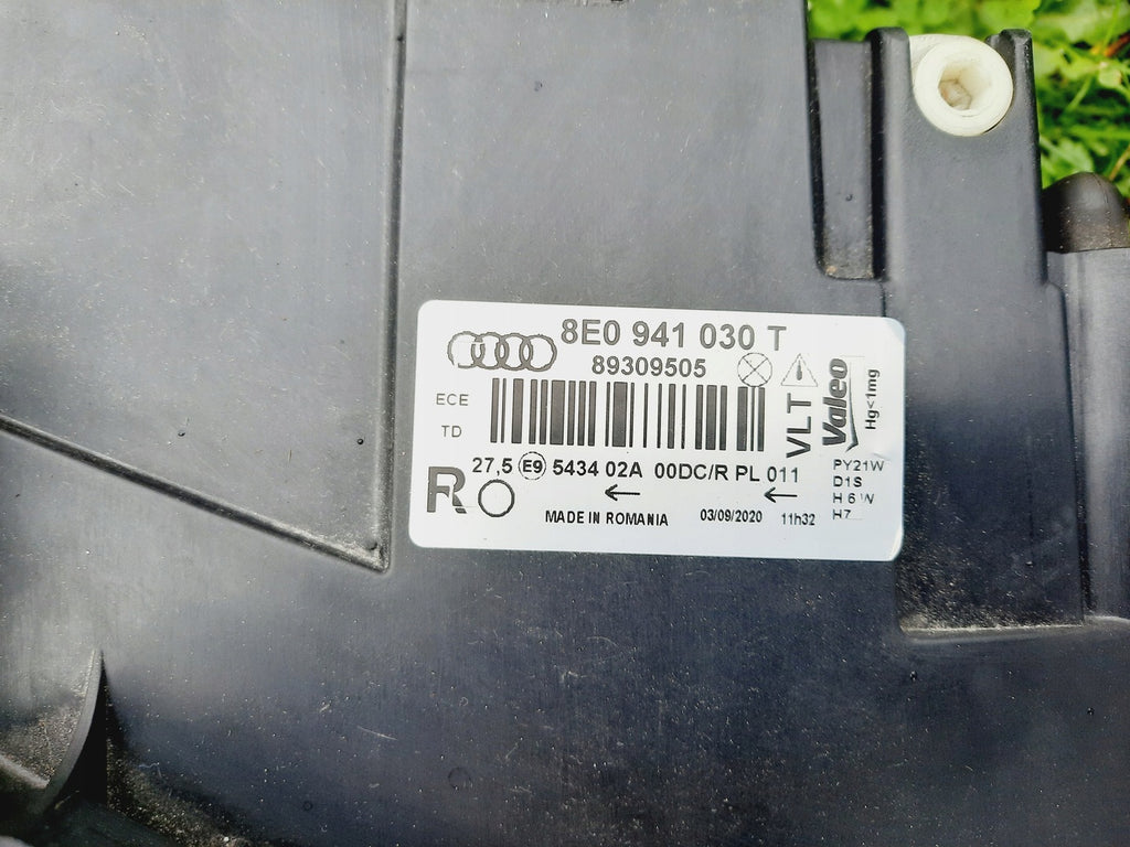 Frontscheinwerfer Audi A4 B6 8E0941029T 8E0941030 Xenon Ein Satz Headlight