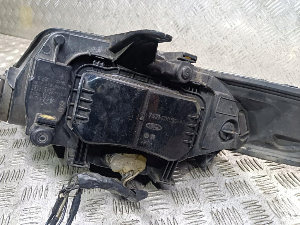 Frontscheinwerfer Ford Mondeo Rechts Scheinwerfer Headlight SCH1813418874jl