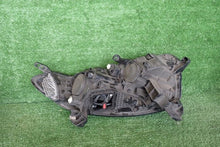 Laden Sie das Bild in den Galerie-Viewer, Frontscheinwerfer Renault Kadjar 260605720R Ein Stück (Rechts oder Links) SCH8949876460vs