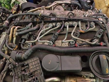 Motor Audi VW A4 CAG 2.0 TDI 256TKm Benzin Engine Komplett