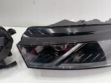 Laden Sie das Bild in den Galerie-Viewer, Frontscheinwerfer Skoda Octavia IV 5E4941015A 5E4941016A Ein Satz Headlight SCH3364774562bh