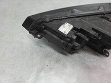 Laden Sie das Bild in den Galerie-Viewer, Frontscheinwerfer VW Touran 030129923416 5TB941082D Rechts Headlight SCH4322507230wb
