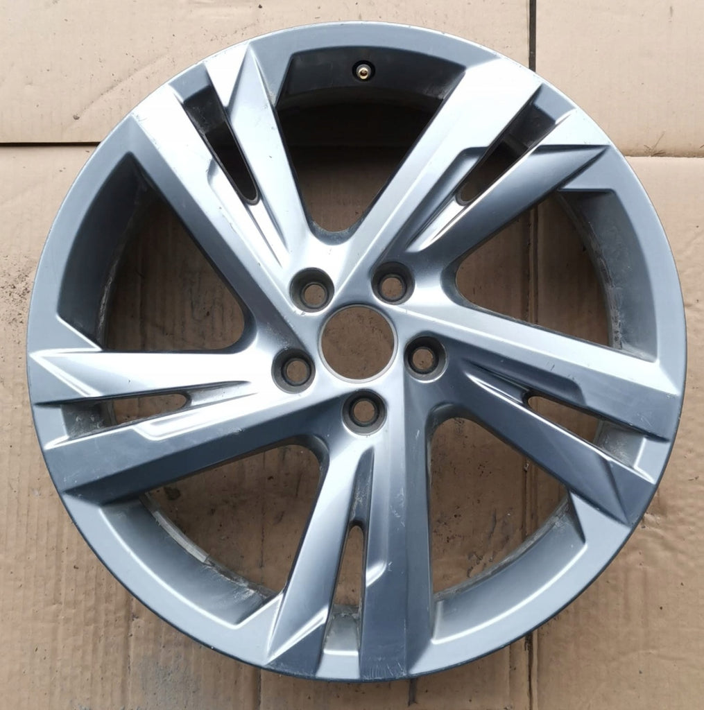 1x Alufelge 17 Zoll 6.5" 5x100 39ET Glanz Graphit 2G7601025E VW T-Cross FEL3261998615ph