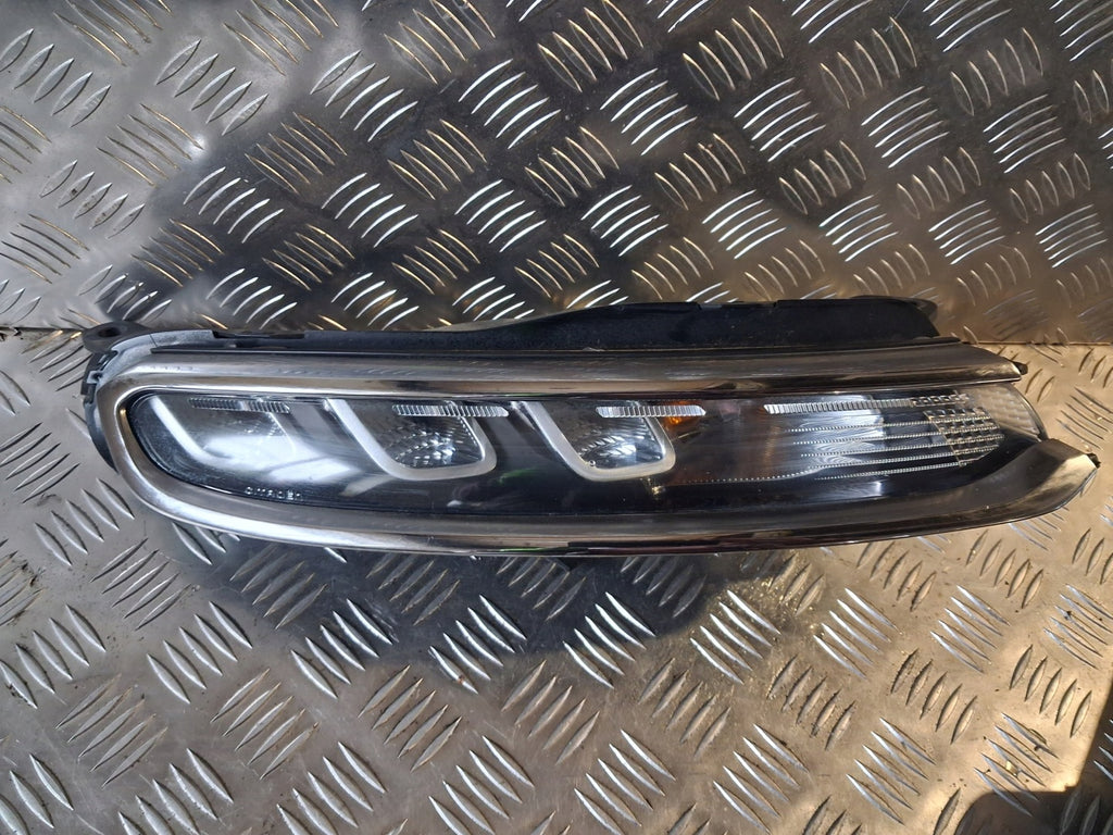 Frontscheinwerfer Citroën C3 III LED Rechts Scheinwerfer Headlight SCH8180101434xo