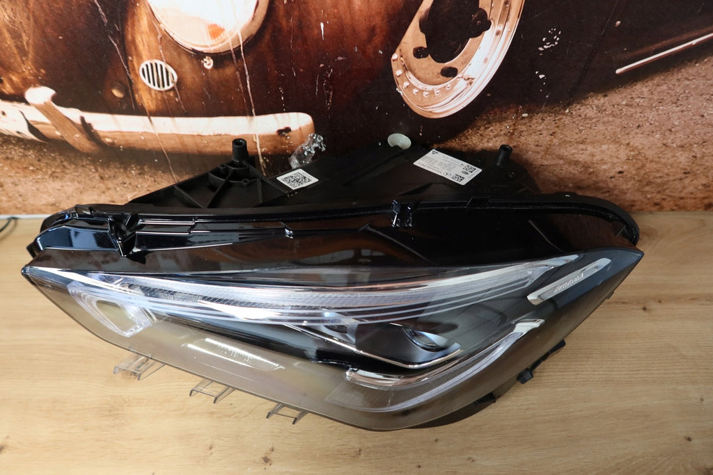 Frontscheinwerfer Mercedes-Benz Cla A189066901 LED Ein Stück (Rechts oder Links) SCH7355362734rd