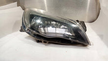 Laden Sie das Bild in den Galerie-Viewer, Frontscheinwerfer Opel Astra J 13371596 Rechts Scheinwerfer Headlight SCH1540762453pr