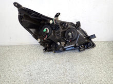 Load image into Gallery viewer, Frontscheinwerfer Toyota Verso Ein Stück (Rechts oder Links) Headlight SCH6842776869lq