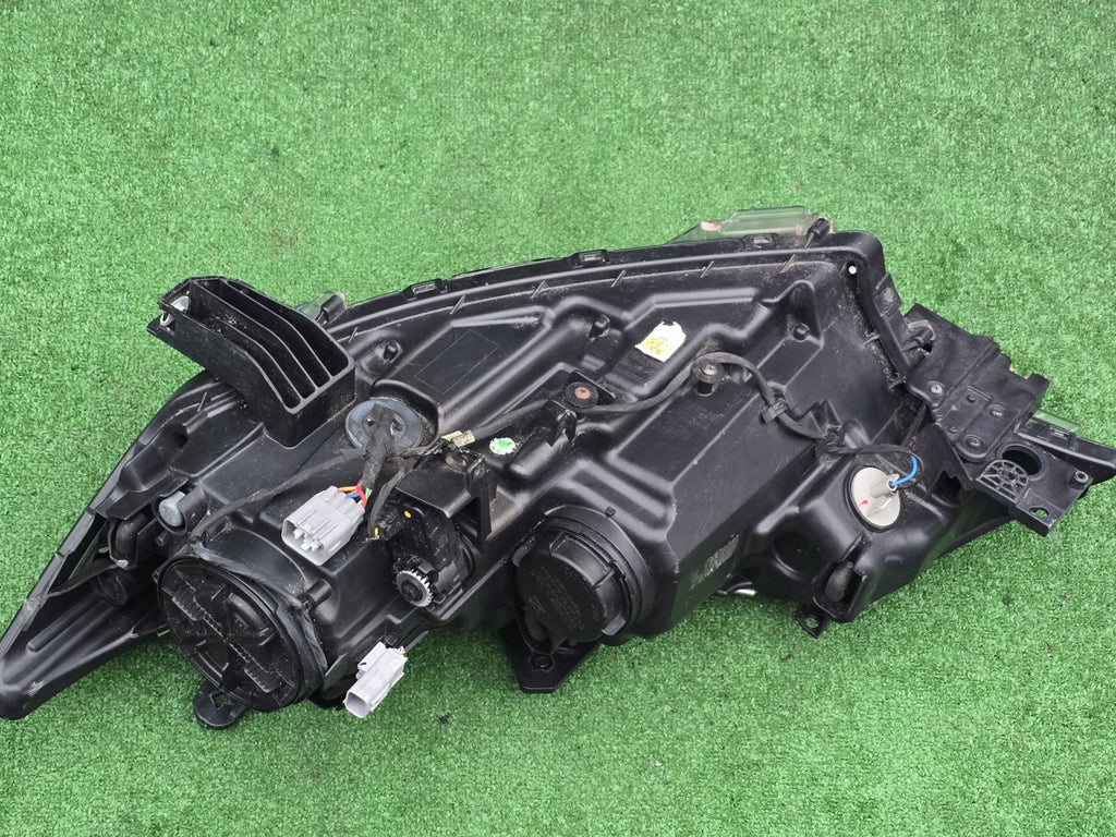 Frontscheinwerfer VW III 8301C8-64 Rechts Scheinwerfer Headlight SCH9595245829fm