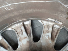 Laden Sie das Bild in den Galerie-Viewer, 1x Alufelge 17 Zoll 8.0" 5x112 41ET Glanz Grau A2224010802 Mercedes-Benz Mg FEL8043098544nt