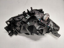 Laden Sie das Bild in den Galerie-Viewer, Frontscheinwerfer Mazda 2 Full LED Links Scheinwerfer Headlight SCH8207713108jj