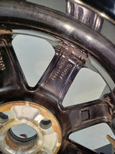 Laden Sie das Bild in den Galerie-Viewer, 1x Alufelge 15 Zoll 4.5" 5x100 35ET 42611-0H050 Toyota Aygo Rim Wheel FEL5175527728jj