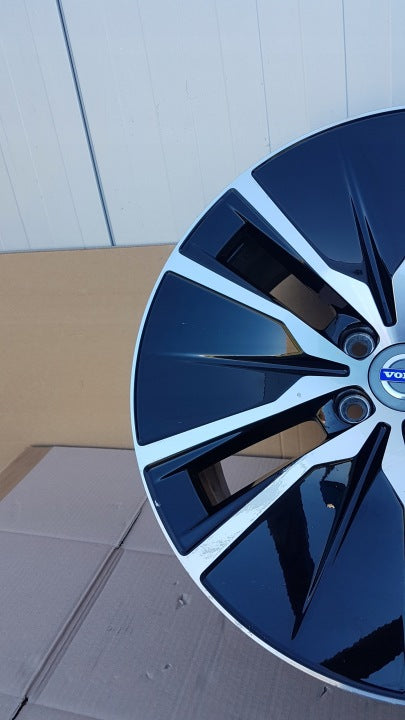 1x Alufelge 19 Zoll 8.0" 5x108 42 5ET 31680216 Volvo Xc90 Ii Rim Wheel FEL1990895631hj