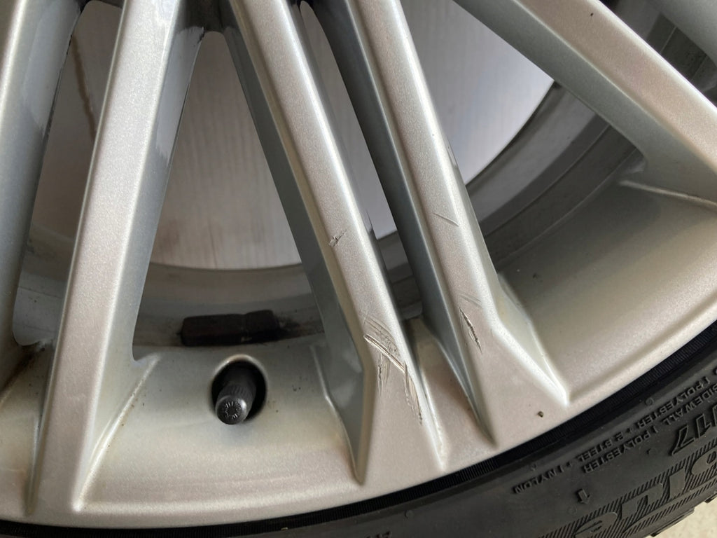 1x Alufelge 17 Zoll 7.0" 5x112 49ET Glanz Silber 5F0601025S Seat Leon Rim Wheel FEL4870248993xd