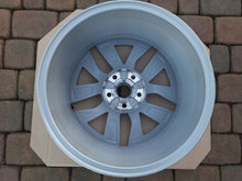 Load image into Gallery viewer, 1x Alufelge 17 Zoll 7.0" 5x112 46ET Silber 5E3601025 Skoda Octavia 5e3 Iv FEL3251314016ps