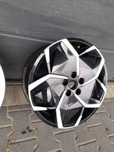 Load image into Gallery viewer, 1x Alufelge 19 Zoll 7.5" 5x114.3 Hyundai Ioniq 5 Rim Wheel FEL2568366184mj