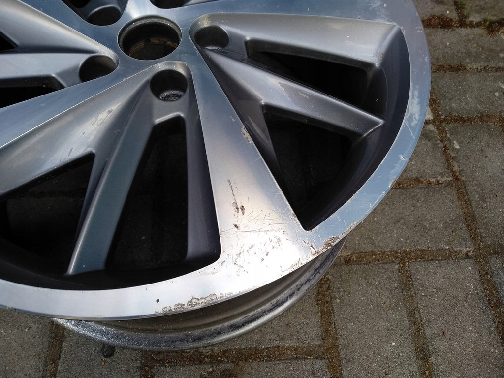 1x Alufelge 18 Zoll 7.5" 5x112 51ET Glanz Grau 5F0601025E Mg Leon Rim Wheel