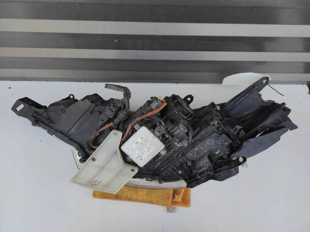 Frontscheinwerfer Citroën C-Crosser Ein Satz Scheinwerfer Headlight SCH5257787738ze