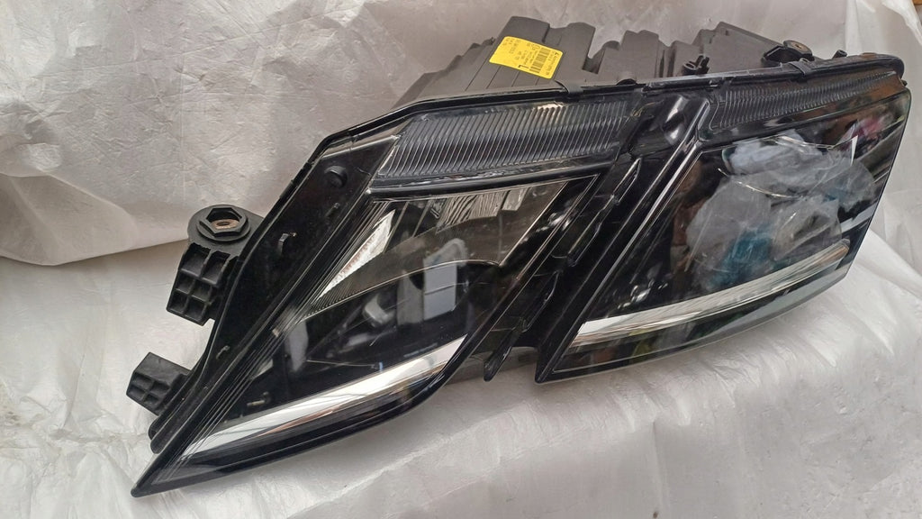 Frontscheinwerfer Skoda Octavia III 5E1941015D Full LED Links Headlight SCH2348618117rp