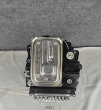 Laden Sie das Bild in den Galerie-Viewer, Frontscheinwerfer Mercedes-Benz W463 A4639068702 LED Links Headlight SCH8344692739ap