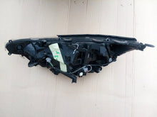 Load image into Gallery viewer, Frontscheinwerfer Toyota V Rechts Scheinwerfer Headlight SCH3249266994sg
